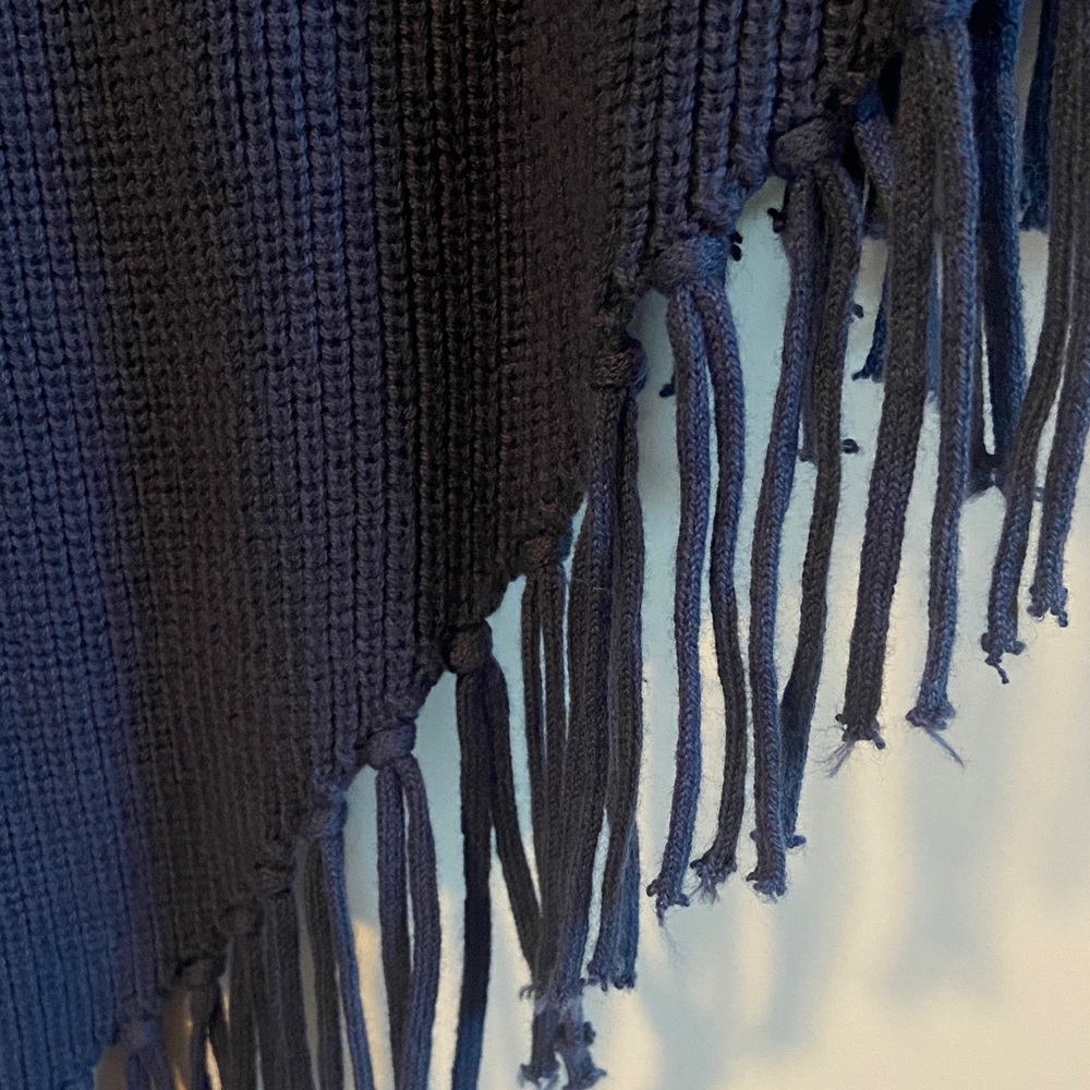 Talbots Teal Ocean Fringed Poncho - Picture 5 of 9